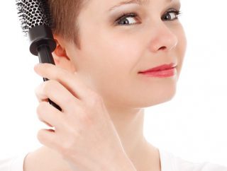 Jakie znaczenie ma szczotka do włosów dla jej użytkowników?