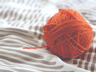 T-shirt, dresy – jaki materiał najlepszy?