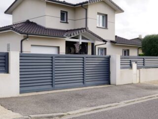 Jak zainstalować wentylację w starym domu bez istniejącej instalacji? Porady i wskazówki.